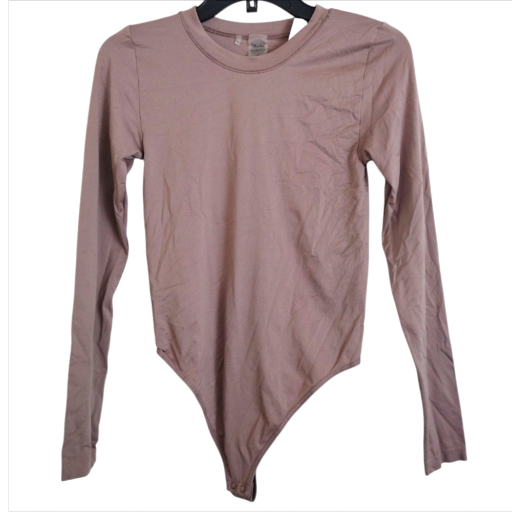 Aritzia Sunday Best SinchSeamless Light Brown Long Sleeve Bodysuit Size Medium